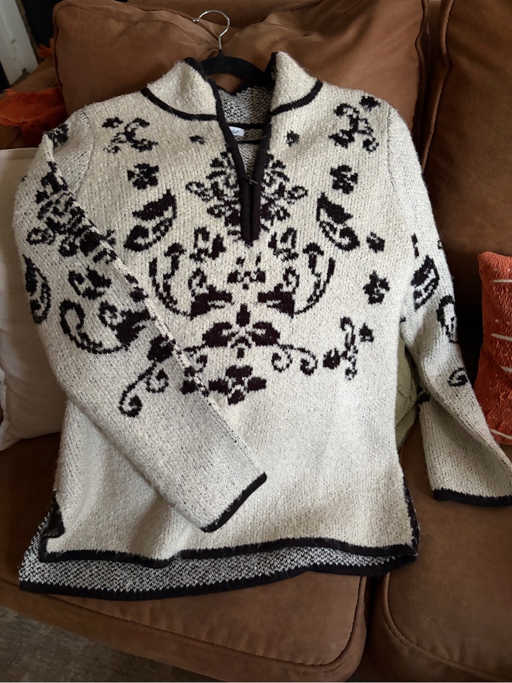 NorthStyle Womens Cream Black Floral Jacquard Zip Turtleneck Sweater M